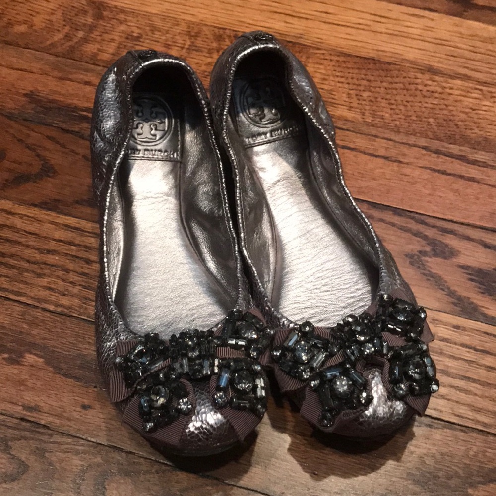 Tory Burch sandals. 6.5 silver with rhinestones